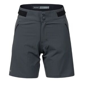 NAVAEH 7 SHORTS + ESSENTIAL LINER Sz Medium